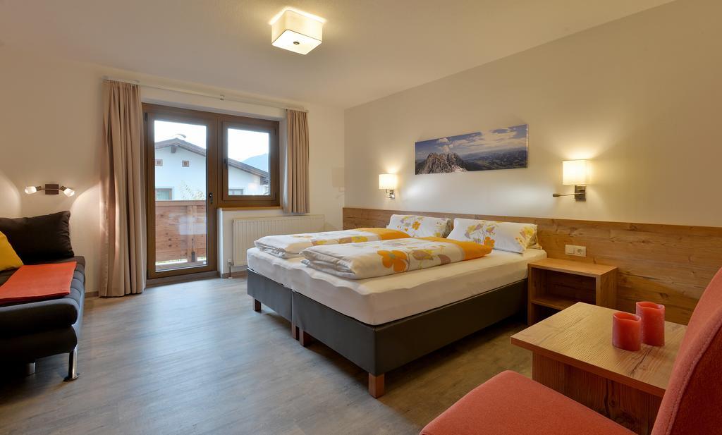 Appartement Albert Und Helene Koller เซิลล์ ภายนอก รูปภาพ